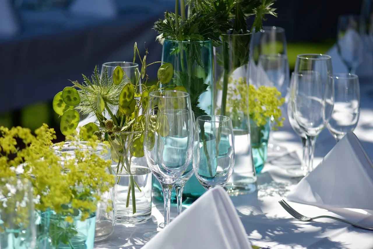 party, garden party, garden dinner, summer party, meal, enjoy, cover, table, glasses, covered, table decorations, deco, decoration, party, party, party, party, party, garden party, garden party. American Rental Association: What Party Rental Operators Get